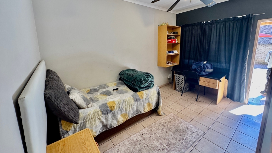 2 Bedroom Property for Sale in Die Bult North West